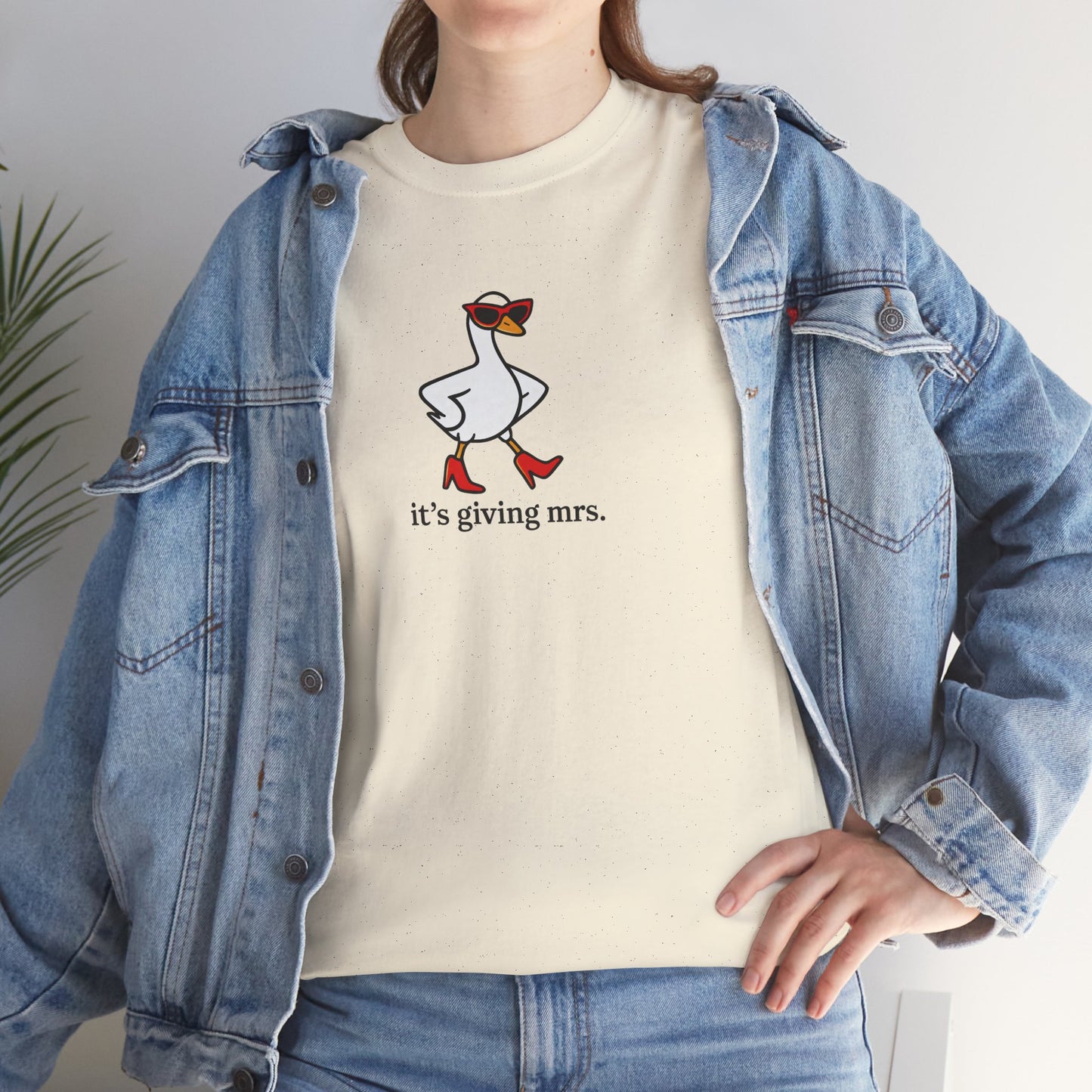 "It's Giving Mrs." Cotton T-Shirt
