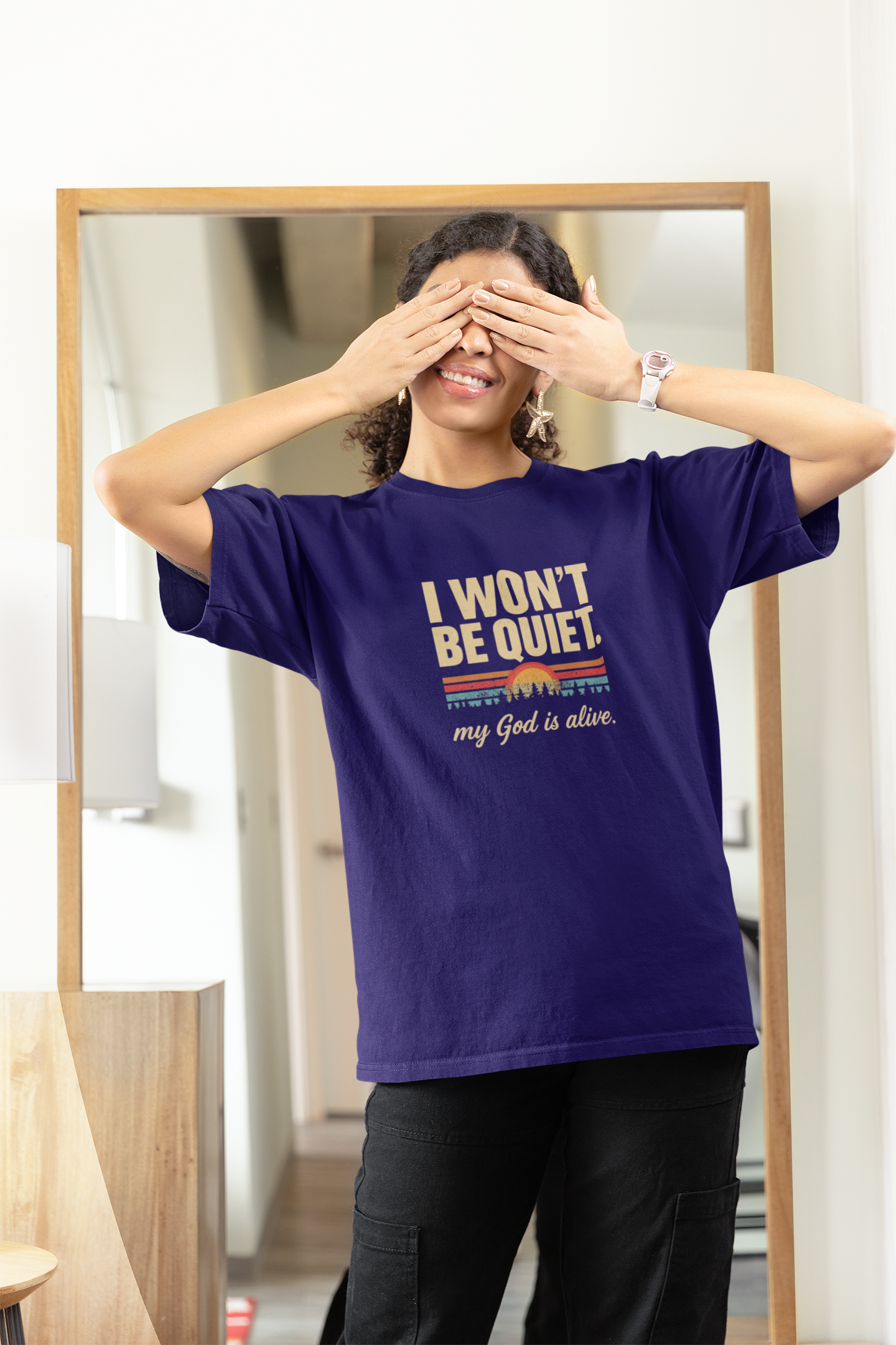 I wont be quiet, my God is alive Christian & Inspirational T-shirt