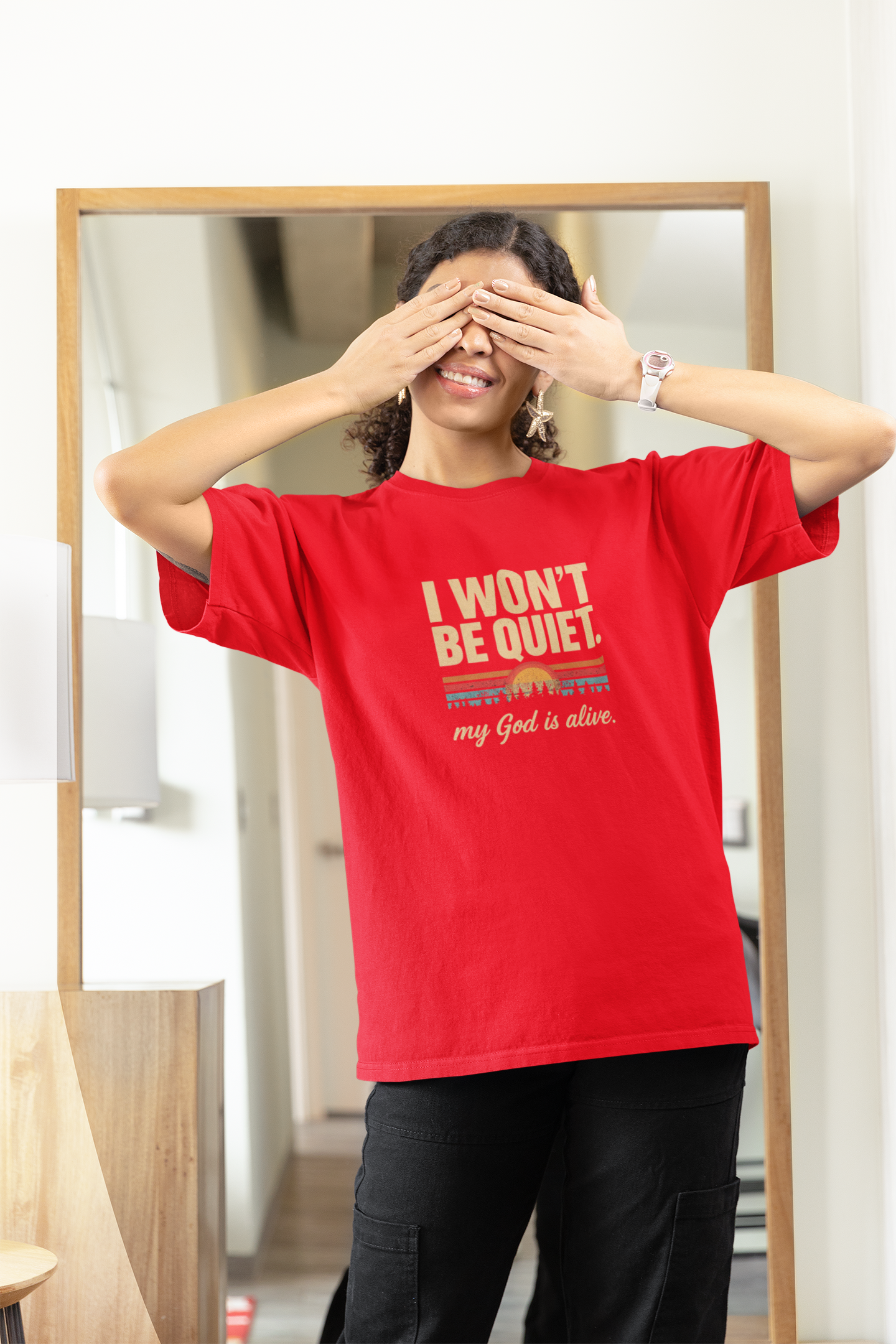 I wont be quiet, my God is alive Christian & Inspirational T-shirt